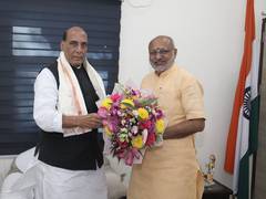 
      
      Rajnath Singh congratulates Radhakrishnan
      
      