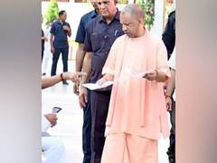 
      
      CM Yogi addresses grievances of 200 citizens at Janata Darshan 
      
      