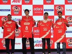 
      
      Adani Sportsline’s Gujarat Giants unveil new jersey
      
      