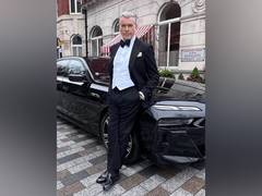
      
      Pierce Brosnan to return as James Bond?
      
      