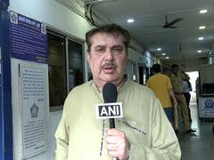 
      
      Actor Raza Murad files police complaint over false death rumours
      
      