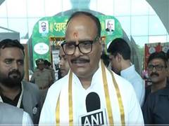 
      
      UP Dy CM Brajesh Pathak welcomes SC’s revised order on stray dogs
      
      