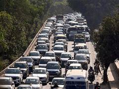 
      
      Delhi: Police issues traffic advisory for August 25
      
      
