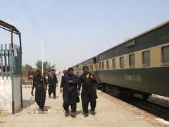 
      
      Pak: Train drivers threaten to launch strike over defective coach
      
      