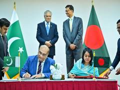
      
      Pakistan, Bangladesh sign six agreements
      
      