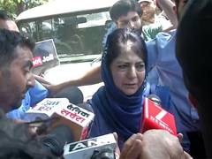 
      
      Mehbooba Mufti demands release of prisoners jailed under UAPA
      
      
