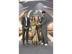 
      
      Flask Lady Dr. Urvashi Mittal Receives Inspiring Leaders Award
      
      