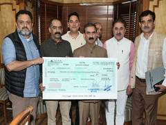 
      
      CM Sukhu receives Rs 27.76 lakh cheque for 
