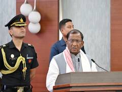 
      
      Assam Governor attends 'Rishta Sainik Se' 
      
      