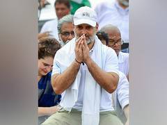 
      
      Rahul Gandhi extends greetings to people on Ganesh Chaturthi
      
      