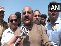 
      
      Surinder Choudhary slams Manoj Sinha over landslide
      
      