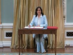 
      
      Canadian FM welcomes new High Commissioner to India
      
      