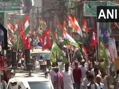 
      
      Rahul Gandhi, Tejashwi, Mukesh Sahani in Voter Adhikar Yatra
      
      