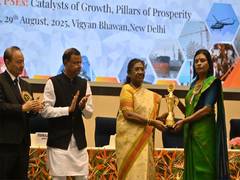 
      
      President Murmu honours former UBI CEO Manimekhalai
      
      