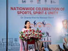 
      
      Union Minister Raksha Khadse joins Sports Day celebrations
      
      