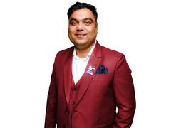 
      
      mindZvue Names Salesforce Pioneer Vinay Chaturvedi 
      
      