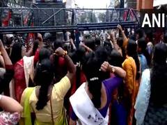 
      
      Kerala: BJP Mahila Morcha workers carry out march to KPCC office 
      
      