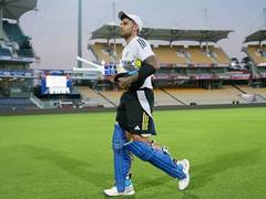 
      
      Suryakumar Yadav back in nets, gears up for Asia Cup return
      
      