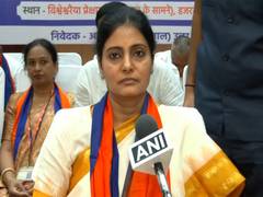 
      
      Anupriya Patel slams Oppn for abuses against PM Modi
      
      