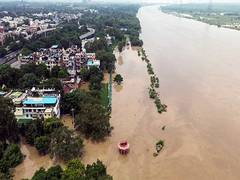 
      
      Heavy rain batters Delhi-NCR; Yamuna flows above danger mark
      
      