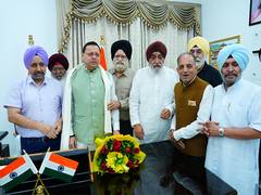 
      
      Delegation of Sikh organizations meets CM Pushkar Dhami
      
      