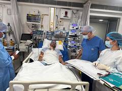 
      
      Donor heart arrives from Chandigarh to Delhi hospital in 1hr 55 m
      
      