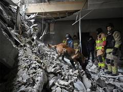 
      
      Russia rejects Western guarantees, 26 nations back Ukraine force
      
      