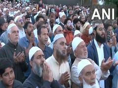 
      
      JK celebrates Milad-un-Nabi, People offer prayers in Srinagar
      
      