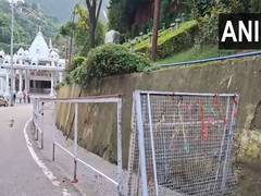
      
      J-K: Vaishno Devi Yatra continue to remain suspended  
      
      