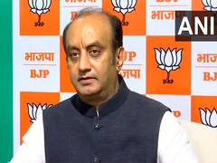
      
      Sudhanshu Trivedi slams J-K CM over Hazratbal Shrine vandalism
      
      