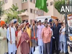 
      
      Haryana CM flags off flood relief material for HP and Punjab
      
      