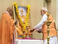 
      
      PM Modi pays tribute to Sree Narayana Guru
      
      