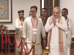 
      
      Amit Shah, Rahul Gandhi, Sonia Gandhi cast vote to elect VP
      
      