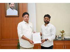 
      
      T-CHIP Submits Semiconductor Roadmap to Telangana Government 
      
      