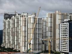 
      
      assured returns to Kanpur mother-son in Gurugram project 
      
      