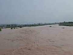 
      
      Pak: Shahdara residents return to mud-filled homes amid floods
      
      