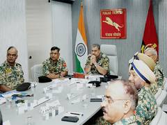 
      
      BSF ADG does aerial survey of flood-hit Punjab border districts
      
      