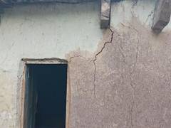 
      
      J-K: Several houses develop cracks in Ramban
      
      