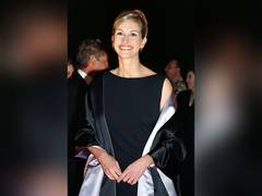 
      
      Julia Roberts 'After The Hunt to kick off San Diego film festival
      
      