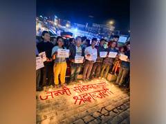 
      
      Nepal's interim PM meets injured protesters in civil hospital
      
      