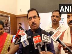 
      
      “Speaks all nonsense things”: Pralhad Joshi slams Rahul Gandhi
      
      