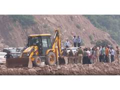 
      
      J-K PWD Principal Secretary visits Thard to oversee restoration
      
      