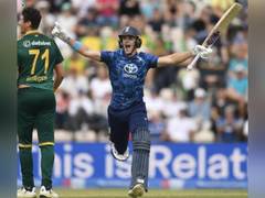 
      
      England's youngest skipper Bethell likes 
