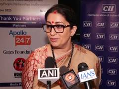 
      
      'Swasth Nari Sashakt Parivar’ is PM Modi's gift: Irani
      
      