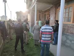 
      
      J-K: CIK conducts searches at 8 locations across Kashmir Valley 
      
      