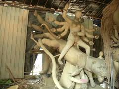 
      
      Hyderabad's artisans create stunning eco-friendly Durga idols
      
      