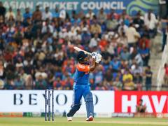 
      
      Sanju Samson 83 runs away from completing 1,000 T20I runs for Ind
      
      