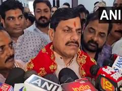 
      
      CM Mohan Yadav attends Bhagwat Katha in Mathura
      
      