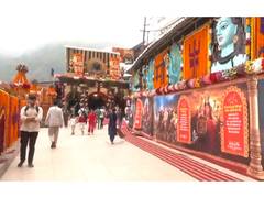 
      
      Flower decorations adorn Vaishno Devi Bhawan
      
      