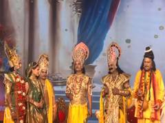 
      
      Ayodhya’s Ramleela begins with grandeur
      
      
